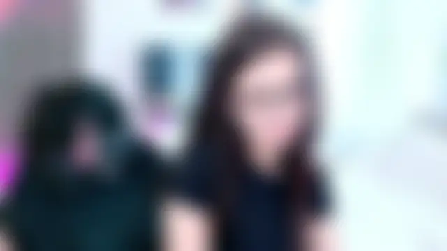 Sala de chat en directo de Azaliya_Haze