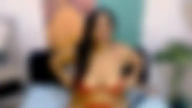 Ebonycherryx Adlı Modelin Canlı Sohbet Odası