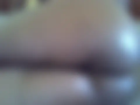 ebonyzoey Adlı Modelin Canlı Sohbet Odası