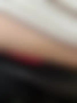 didihairypussy: διαδικτυακό σόου στην κάμερα