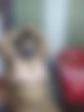 momo_loves' Live XXX Chat