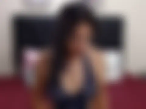 Онлайн чат Violette_Adams