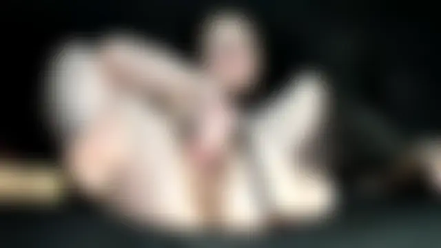 Show modela Naughty__Slave na web-kameri