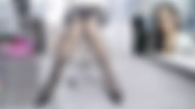 Saffron_10 Webcam show