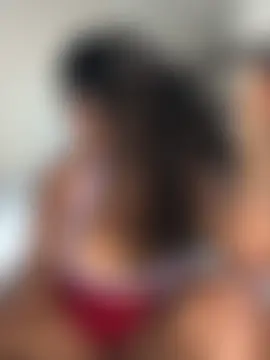 Brandyy23 Show in webcam