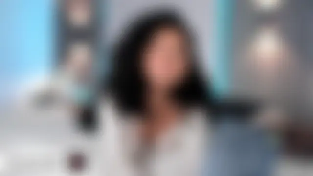 Zafiiraa – Naživo chatovacia miestnosť