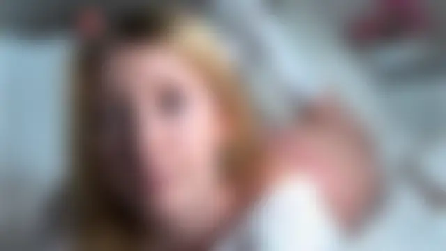 SunnivaCovil live-chat rom