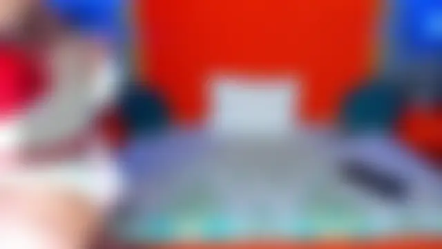 VallerieJones' Live Chat Room