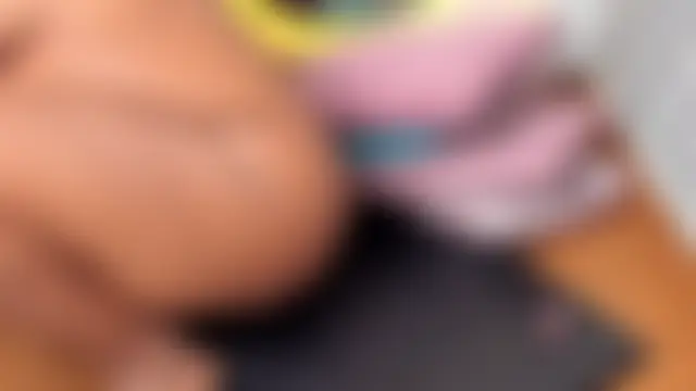 Yiseth_02: онлайн-секс-чат