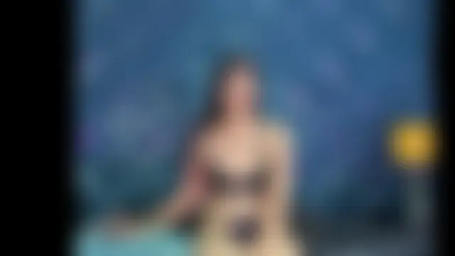 JuliaSinclair Chat XXX in diretta