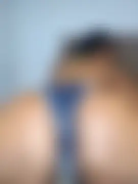 Pokazy przed kamerką – Luhma_hot