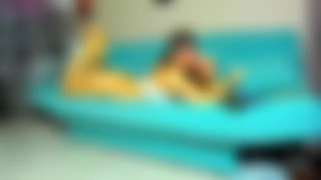 MadinaBrown লাইভ XXX চ্যাট