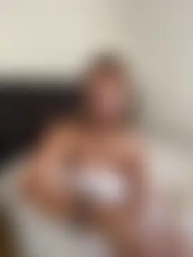 دردشة Andreakriss الجنسية المباشرة