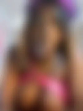 karinacortes 在線直播表演