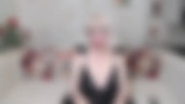 SquirtingMom – Kamerová šou