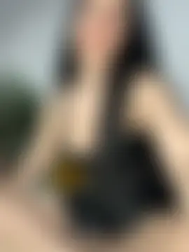 Chat soba uživo modela SabrinaDellyn