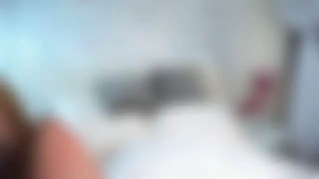 SunnivaCovil's Live Chat Room