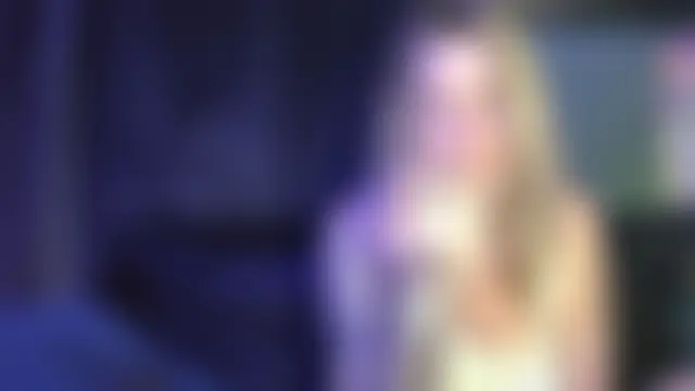 Delichieuse5 élő XXX-chatje