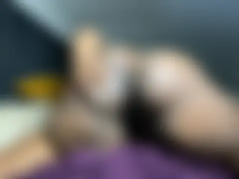 MissLola27 在線直播表演