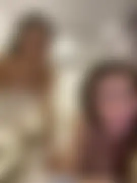 IsabellaEtthanのライブチャットルーム