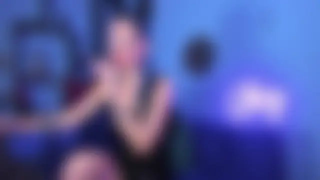 عرض كام Queen_of_Hearts1