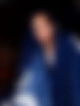 Pinki_thakur_1's Live Chat Room