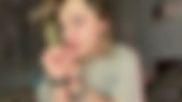 1Kellynaive Adlı Modelin Web Kamerası Şovu