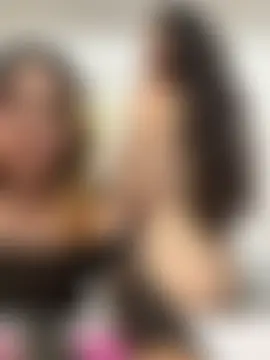 Онлайн чат Antonella_Julieta