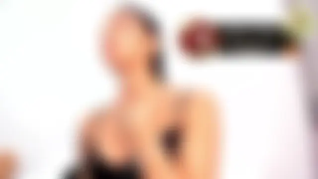 karlyn_angels élő chatszobája