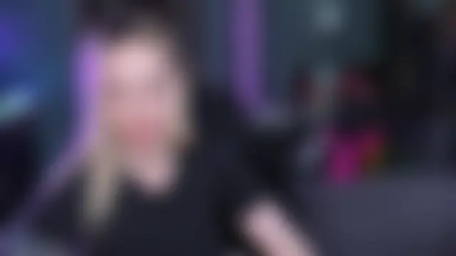 Blckmirrorr élő XXX-chatje