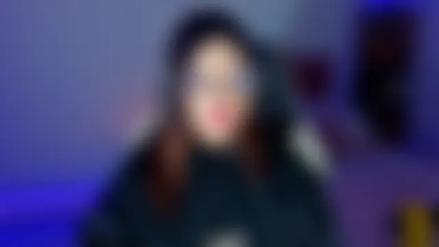 OphelianaRose33 élő XXX-chatje