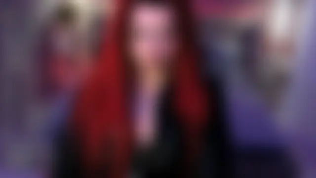 Miss_Maya_Mils Chat Room in diretta