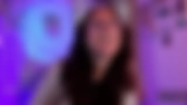 linda_giggle Chat Room in diretta