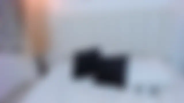 Megan_Brunette2's Webcam Show