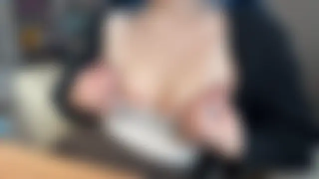 emily_is_here_ 即時 XXX 聊天