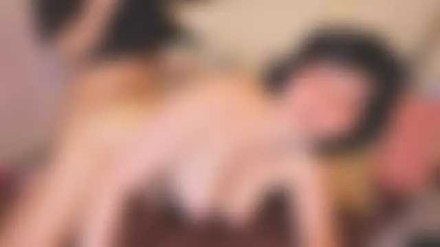 Benny_and_Mark Adlı Modelin Canlı Sohbet Odası