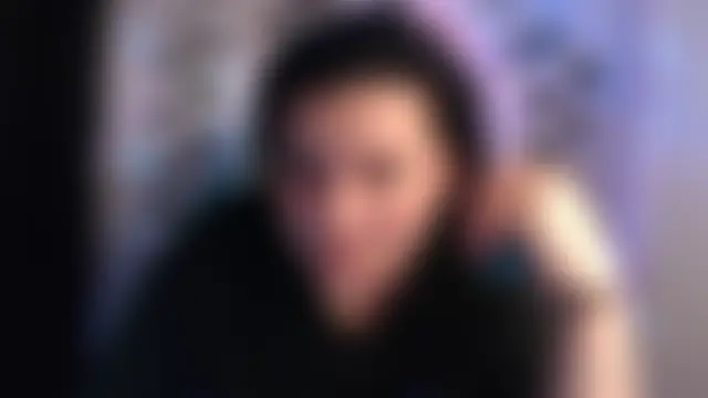 Nika_1_ Adlı Modelin Canlı Sohbet Odası