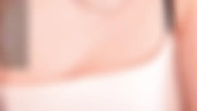 CherlyGussのライブXXXチャット