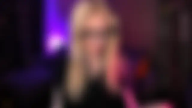 Chat XXX en directo de AnyaTaylor_