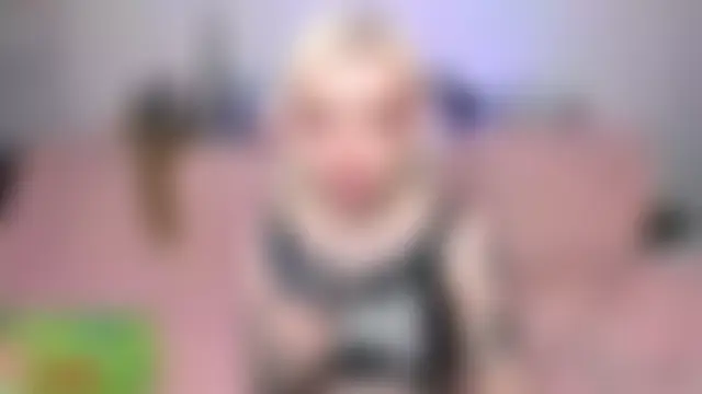 HelenGoat Adlı Modelin Canlı XXX Sohbeti