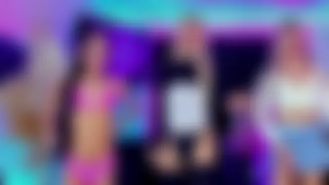 Queens_Wonders_Blonders Webcamshow