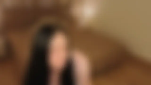 Pertunjukan Kamera Web DeloresSaberi