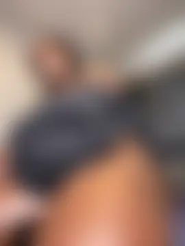 Pokazy przed kamerką – Honeycoco0211