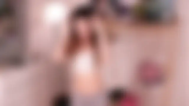 Chatroom XXX en direct de CherlyGuss