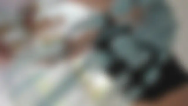 Chat soba uživo modela Ella_Vee