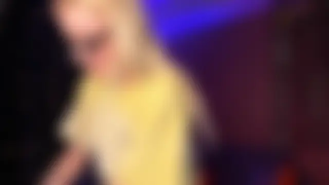 Chat soba uživo modela AnyaTaylor_