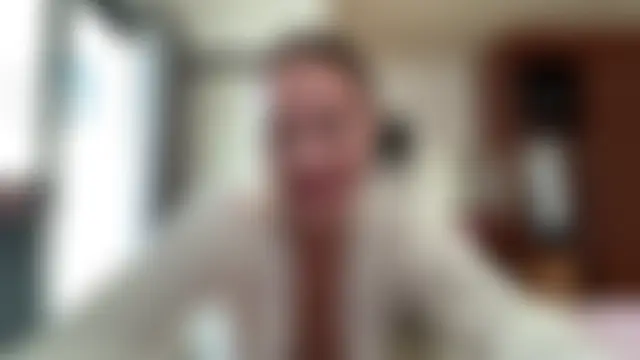 kamila_18_french: δωμάτιο απευθείας συνομιλίας