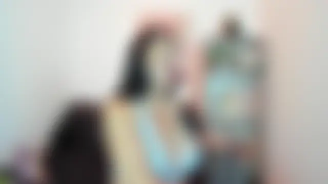 SaraMilf_69 লাইভ চ্যাট রুম