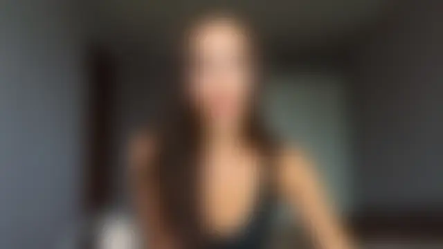 Lillian-Clark লাইভ চ্যাট রুম