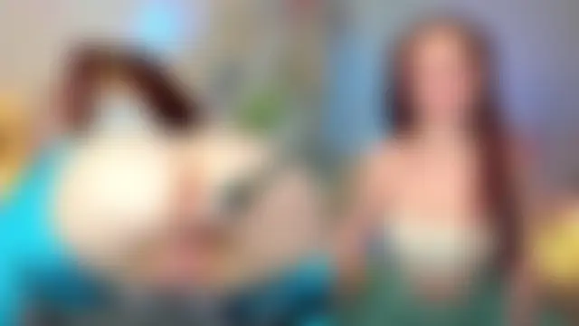 Ur_lil_bb's Webcam Show